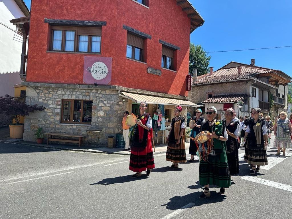 El Llagar De Mestas De Con Buitenkant foto